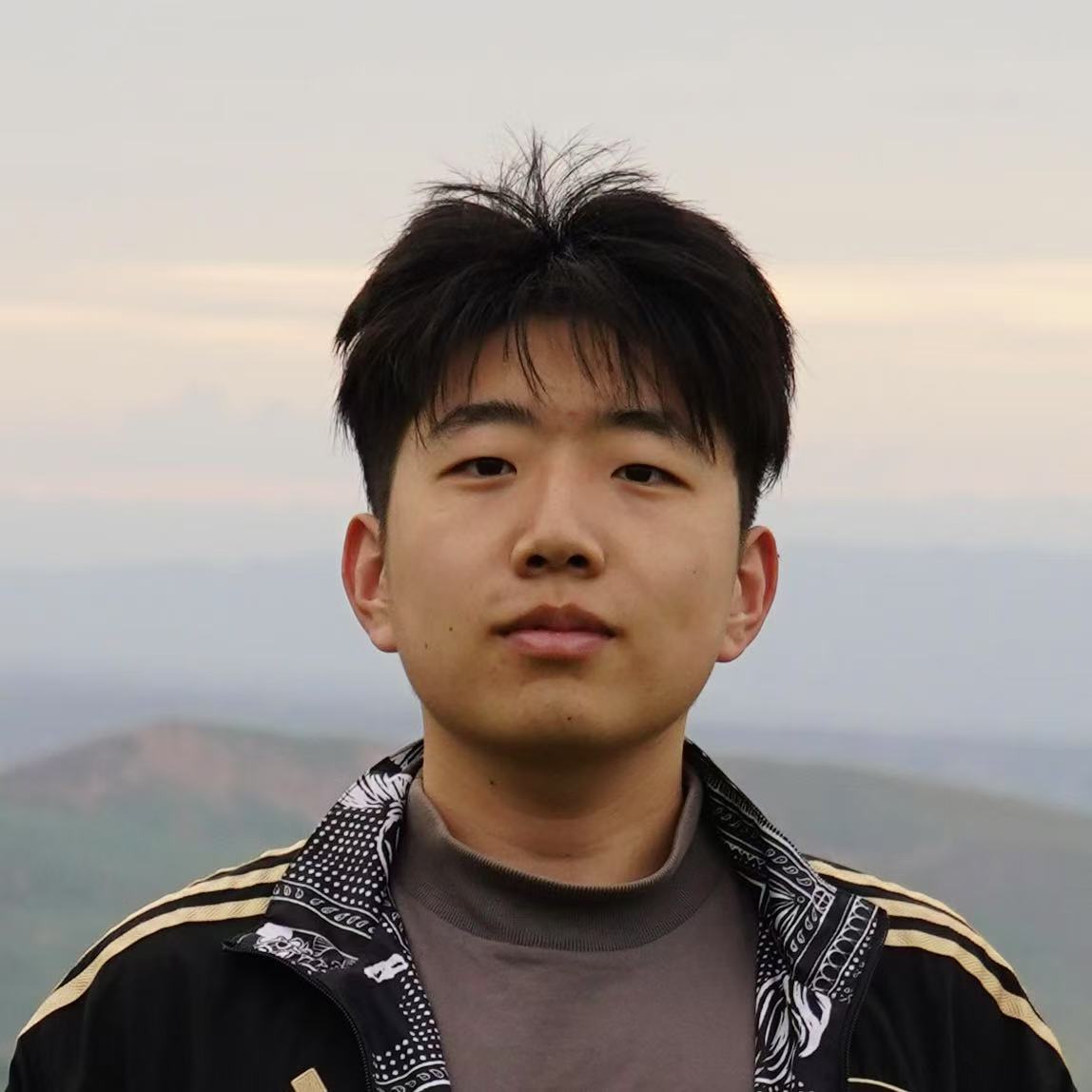 Kunqi Xu