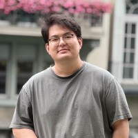Zhenhao Huang